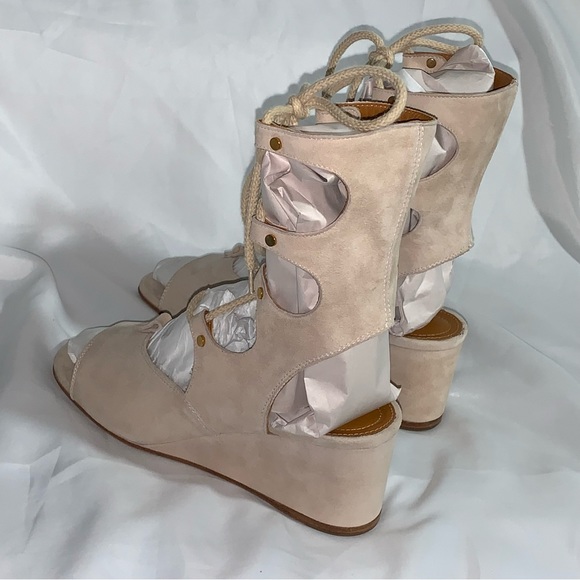 NIB auth CHLOÉ size 39 beige SUEDE lace up WEDGE HEEL gladiator SANDALS - Picture 8 of 15